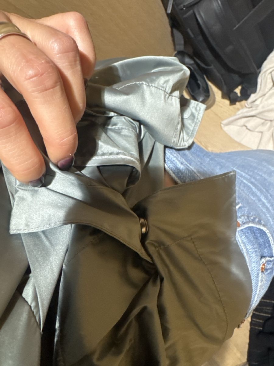 Massimo Dutti Giacche: Massimo Dutti Regenjacke neu! S – Nuovo (secondo la descrizione) da Zürich venduto da SaraLU 3