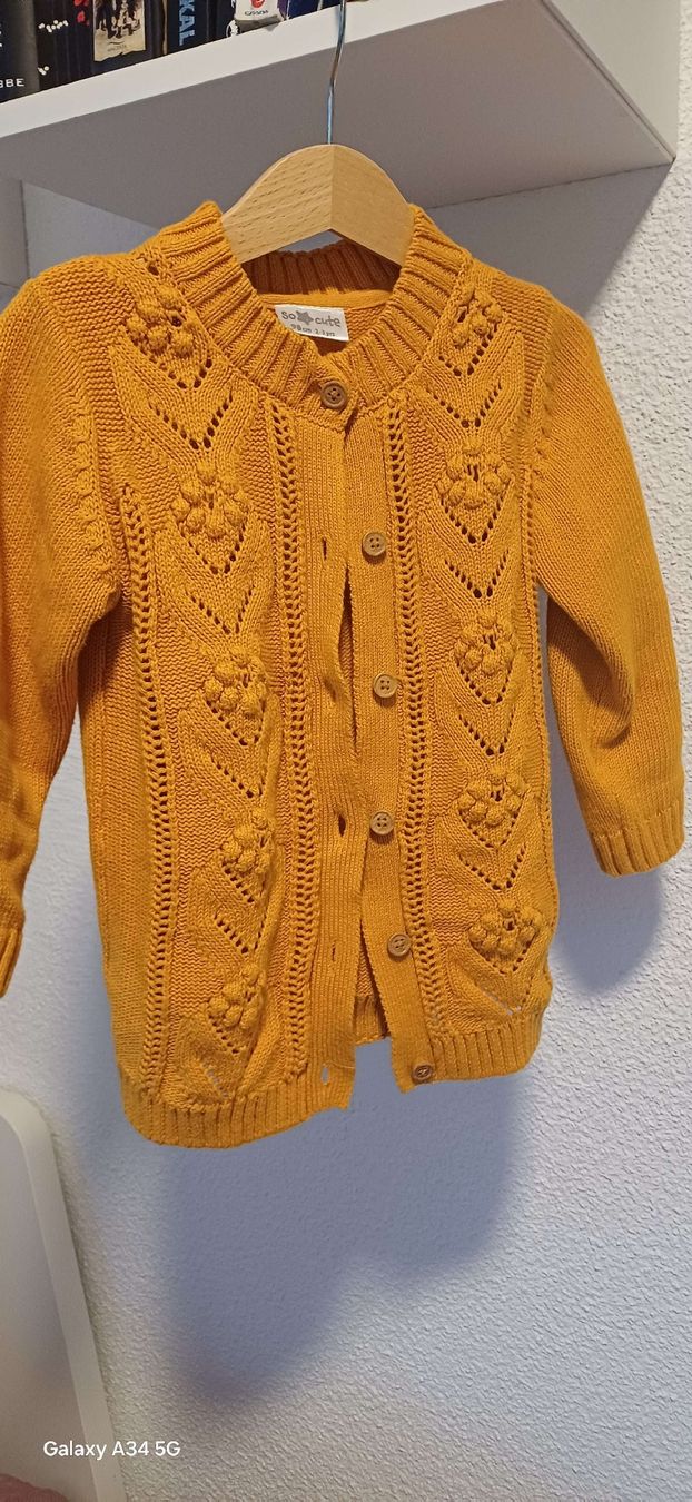 Maglioni & Felpe: So cute Strickjacke gelb Grösse 98 – Usato da Riniken venduto da Lessy- 3