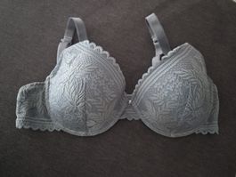 Damen BH von La Redoute, Grösse 85C, Spitze / graugrün