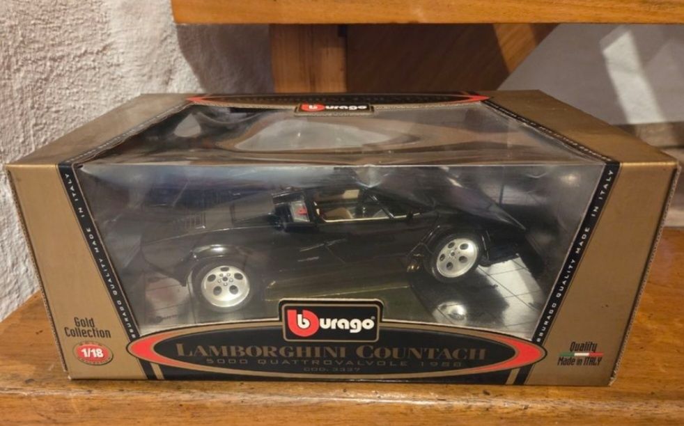 Bburago Modellini d'auto: Sammlung Modellautos Burago 1/18 und 1/24 – Nuovo e nell'imballaggio originale da Winterthur venduto da Marc1023 2