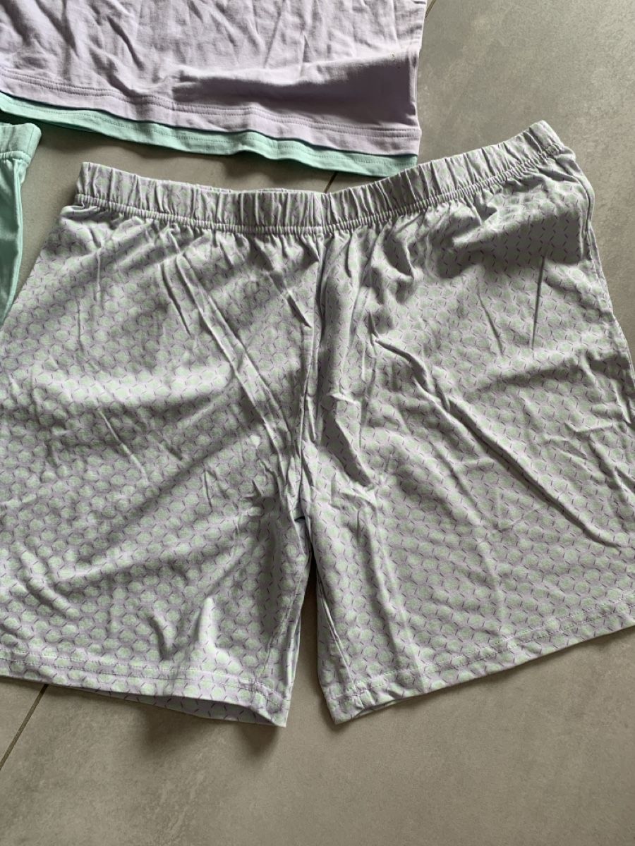 Ellen Amber Pantaloni: 2 Hosen Gr.L – Nuovo (secondo la descrizione) da Zuzwil SG venduto da Ibohaus 1