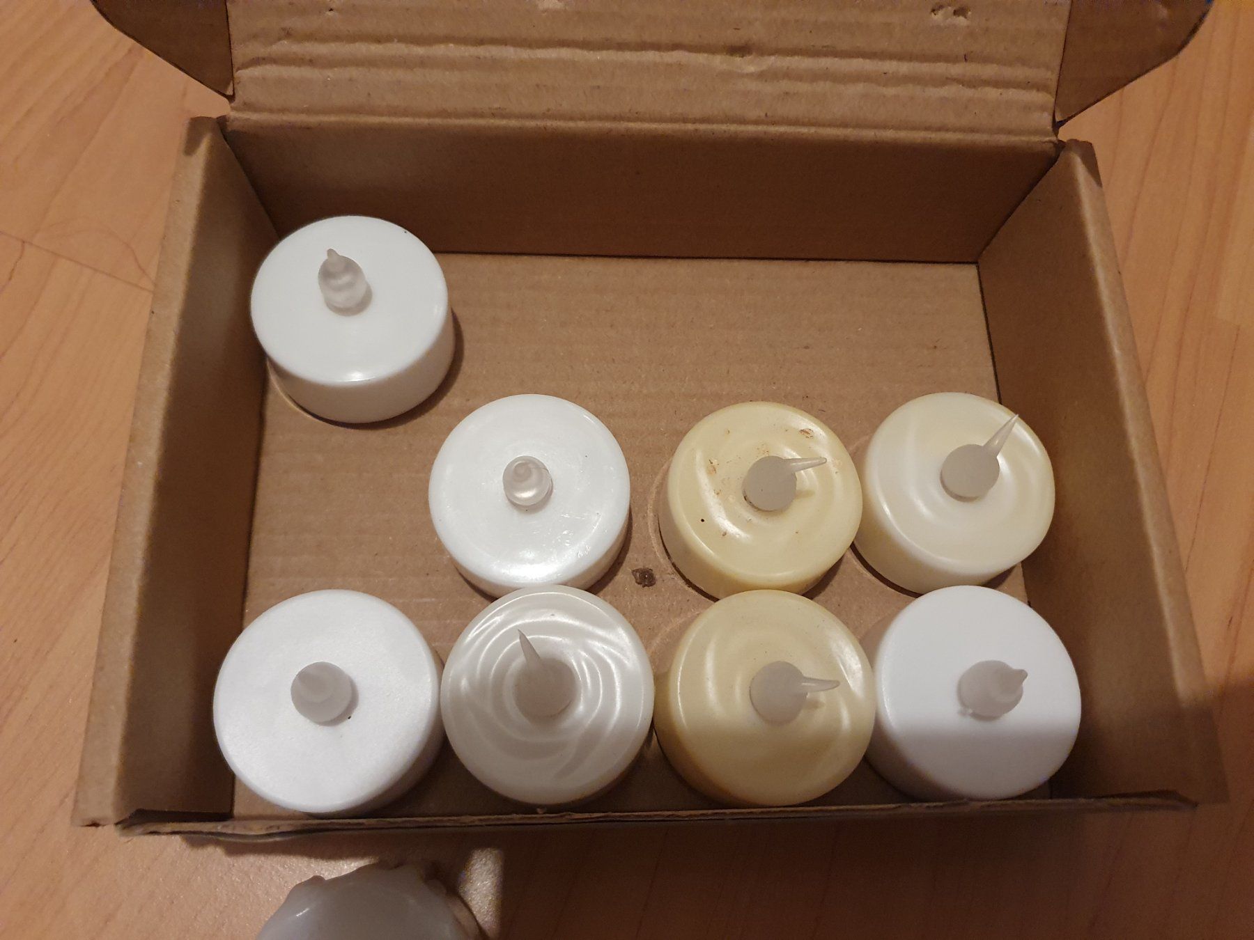 Candele: 23 LED TEELICHTER, 11 x mit Timer – Nuovo (secondo la descrizione) da Heinrichswil venduto da frankie19860 7