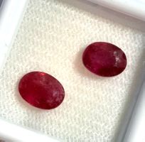 2x Rubis ovales 8x6 mm - Valeur 120.- Fr