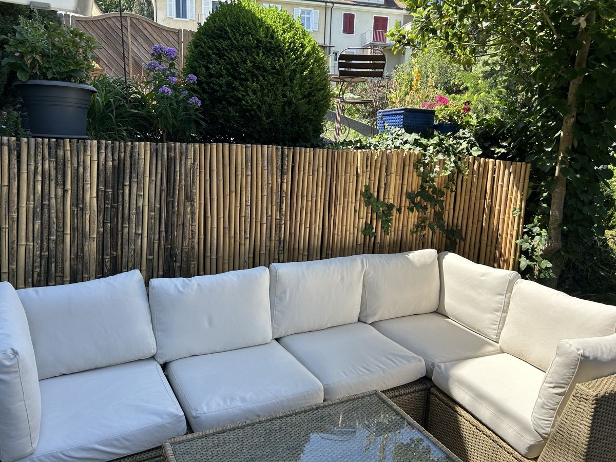 Divani: Ikea Gartenlounge mit Tisch – Usato da Basel venduto da marcvo 6