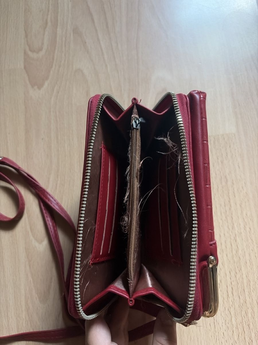 Taschen für Damen: Rote Tasche – Gebraucht aus Bern von mil_25l6 2