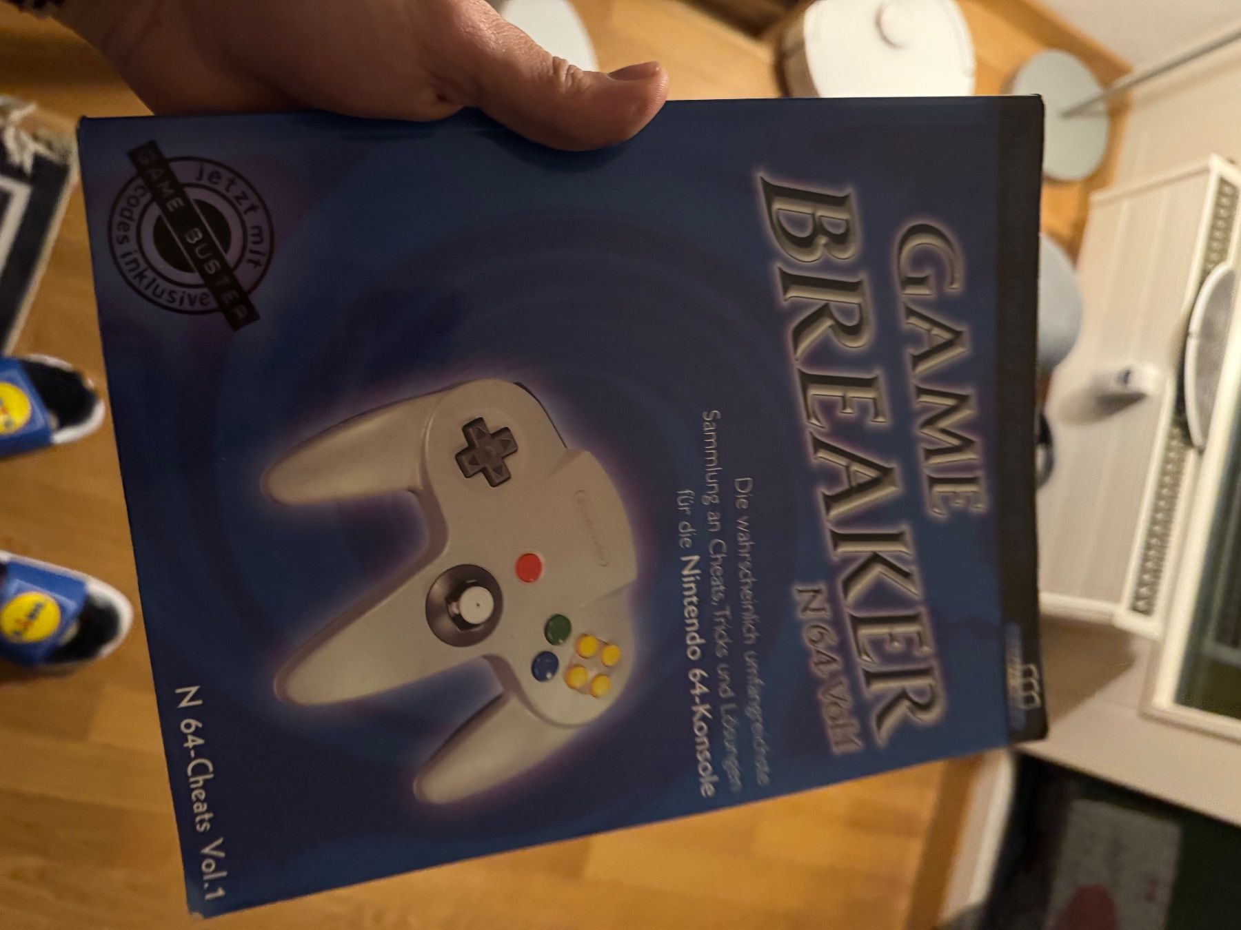 Nintendo Spiele: Xploder n64 cheat cartdridge + code book – Gebraucht aus Ostermundigen von RetroOwl 3