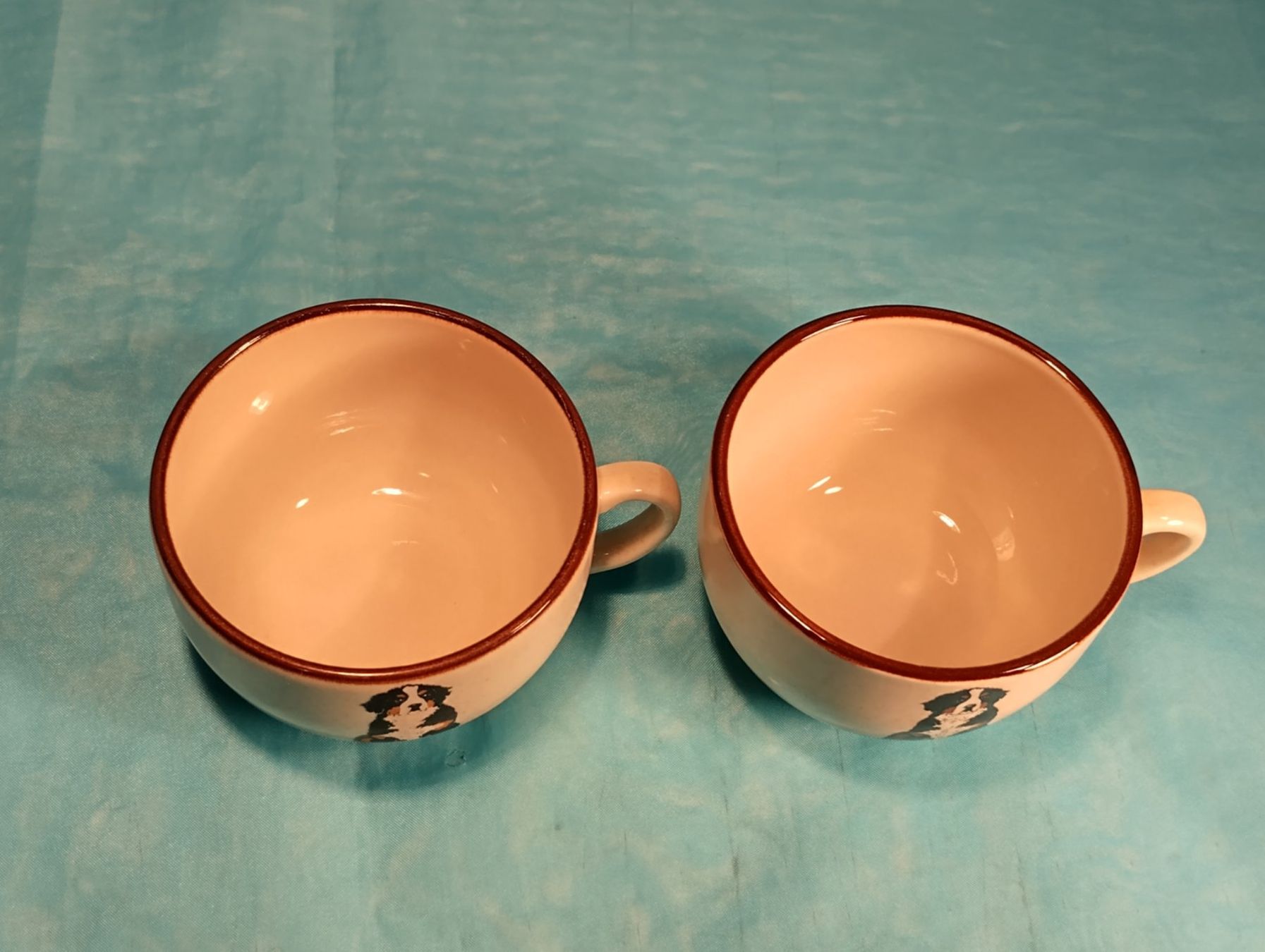 Tasses: 2 Tassen mit Berner Sennenhund, Dürrbächler – Neuf (Voir description) à Bellach par JingleCherry 1