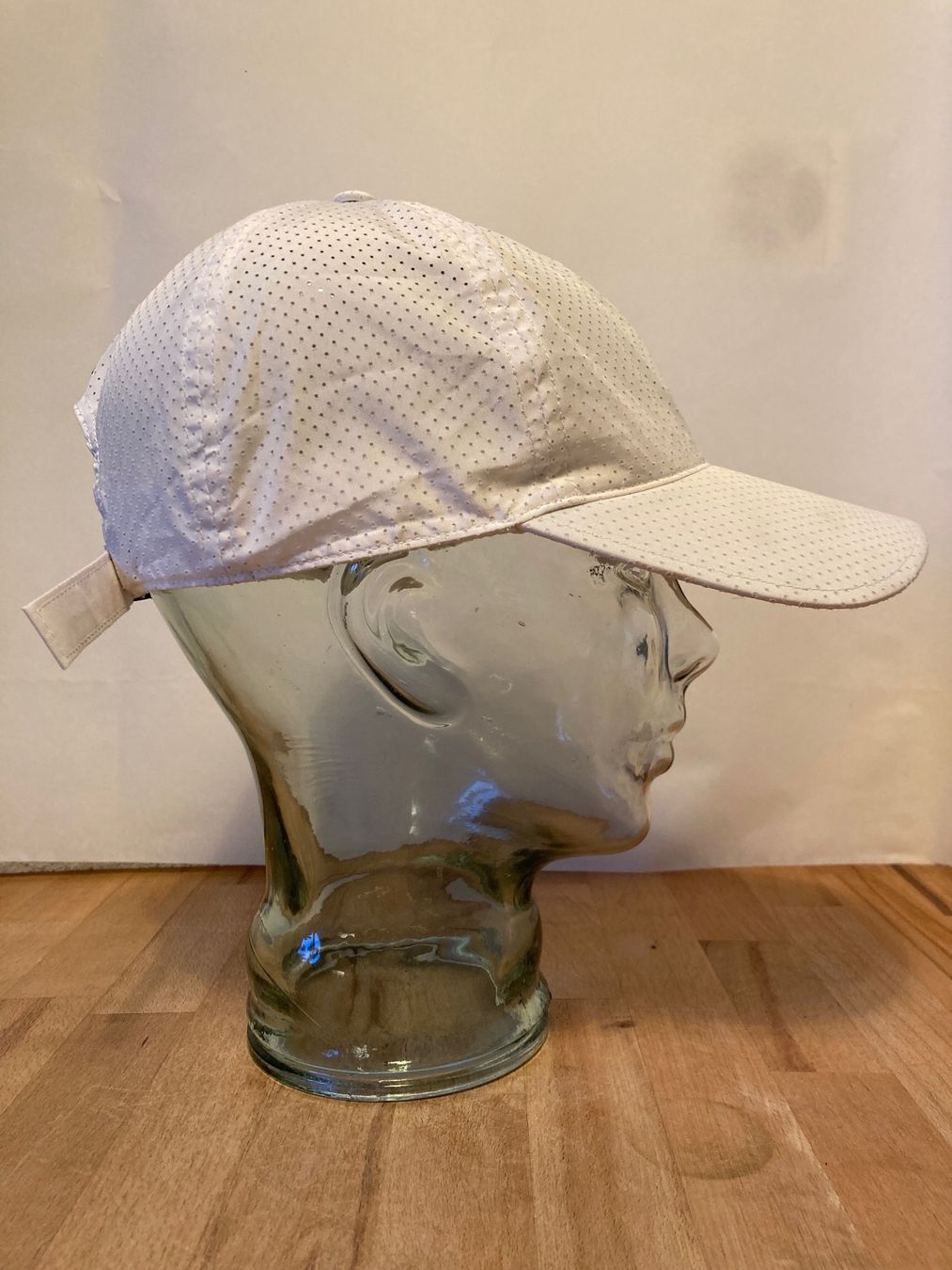 Adidas Copricapi, berretti & cappellini: 20212 Adidas Cap 6-Panel Mesh Climacool – Usato da Zürich venduto da le_souk 1