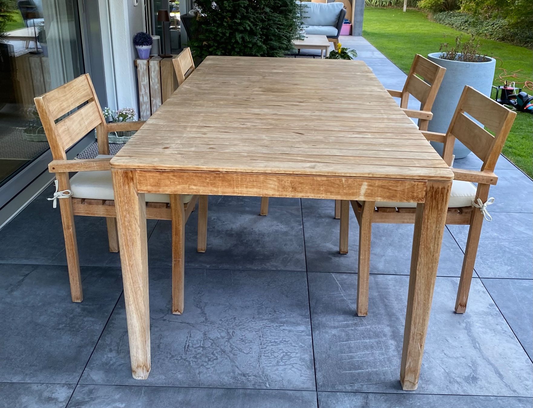 Set di tavolo e panche: Gartentisch Holz – Usato da Chur venduto da chrisdoc3 1