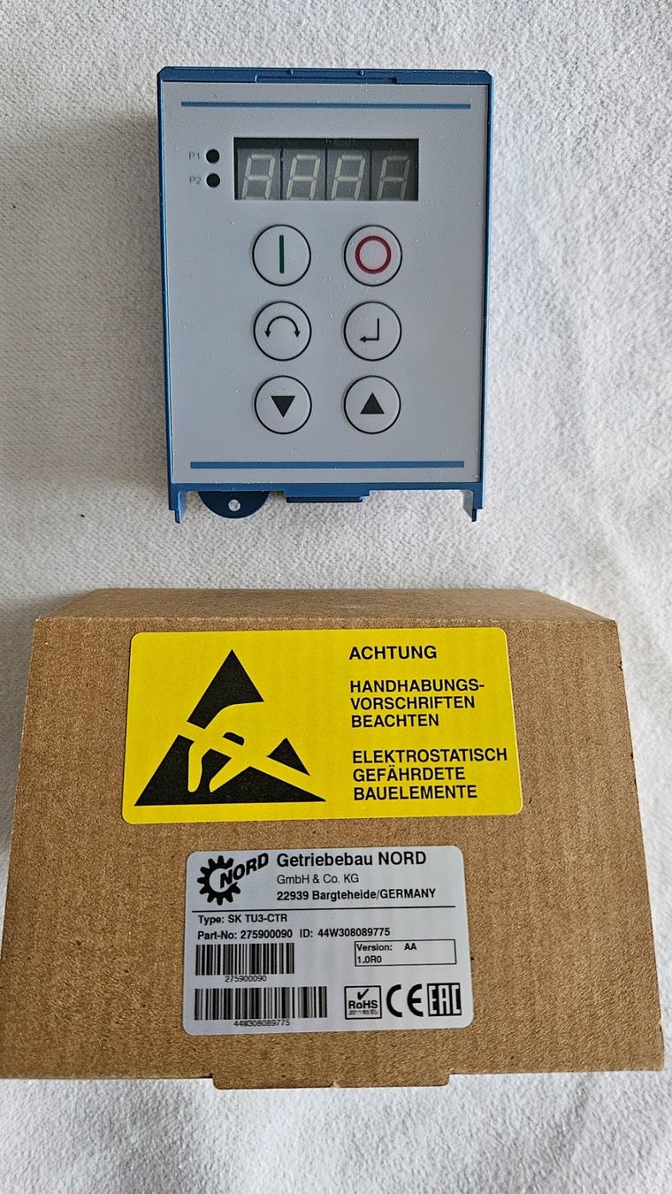 Wechselrichter: Frequenzumrichter NORDAC PRO SK 520E mit Control Panel – Gebraucht aus Oftringen von Dinu10 7