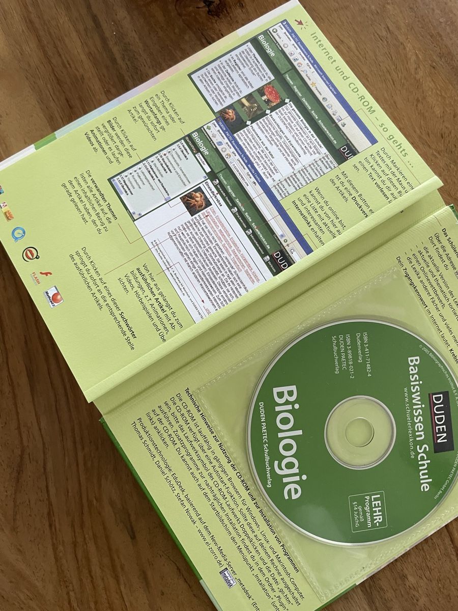 Bücher: Duden Biologie Basiswissen – Gebraucht aus Waedenswil von Paps04 2