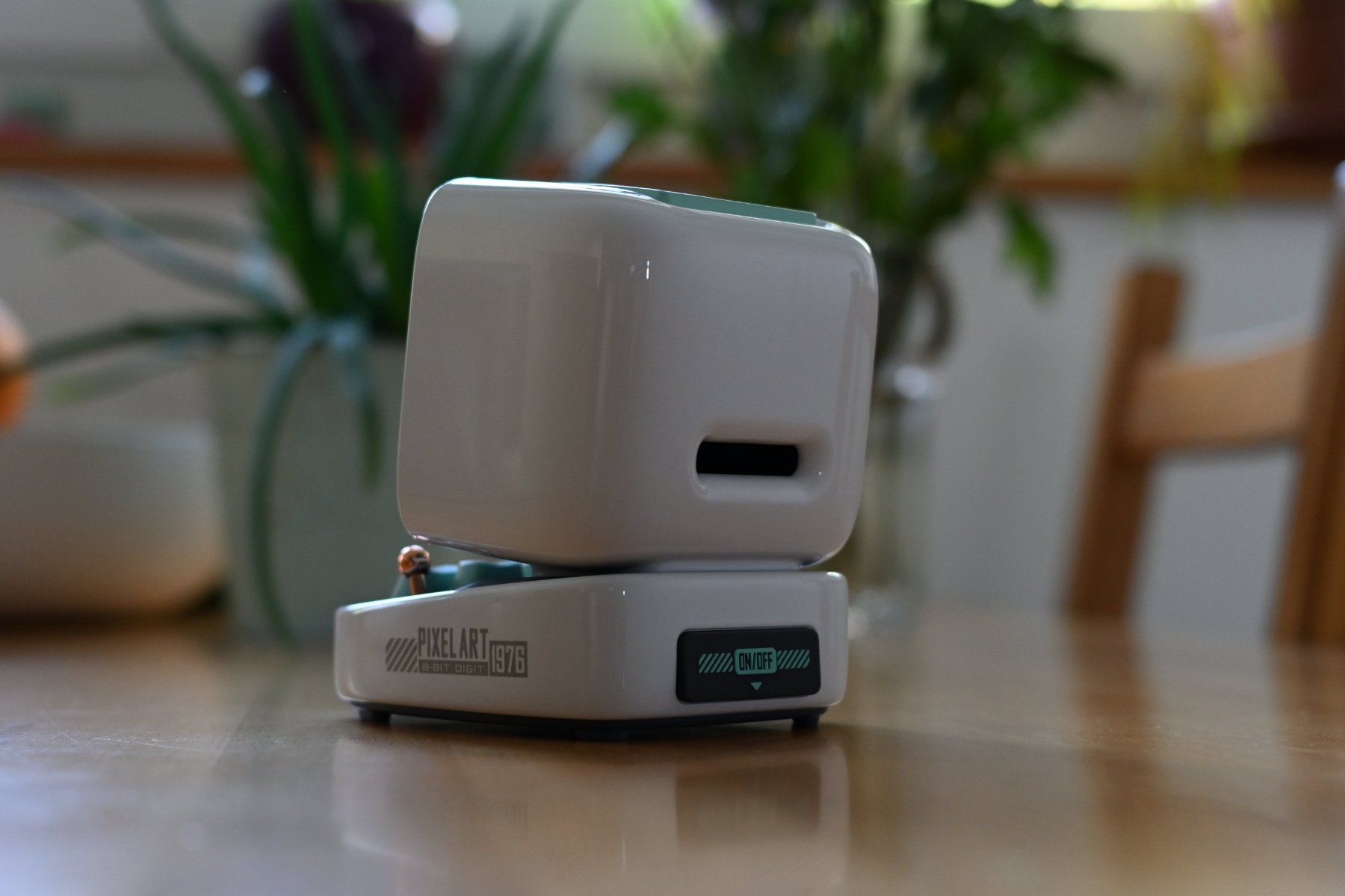 Divoom Lautsprecher: Divoom Ditoo Pro - Pixel Art Bluetooth Lautsprecher – Gebraucht aus Winterthur von pukalized 2