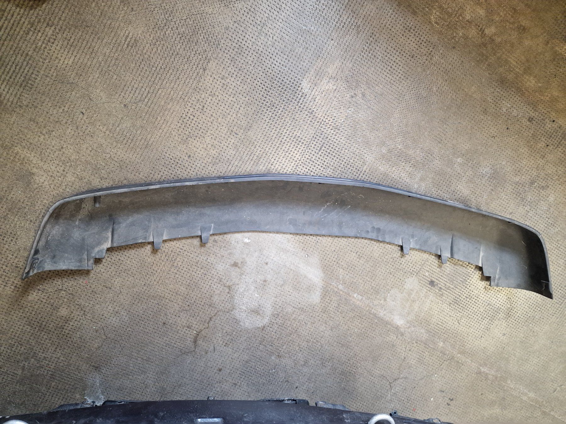BMW Tutti i ricambio: Bmw E30 Spoiler Vorne – Usato da Füllinsdorf venduto da gar_l5b6 2