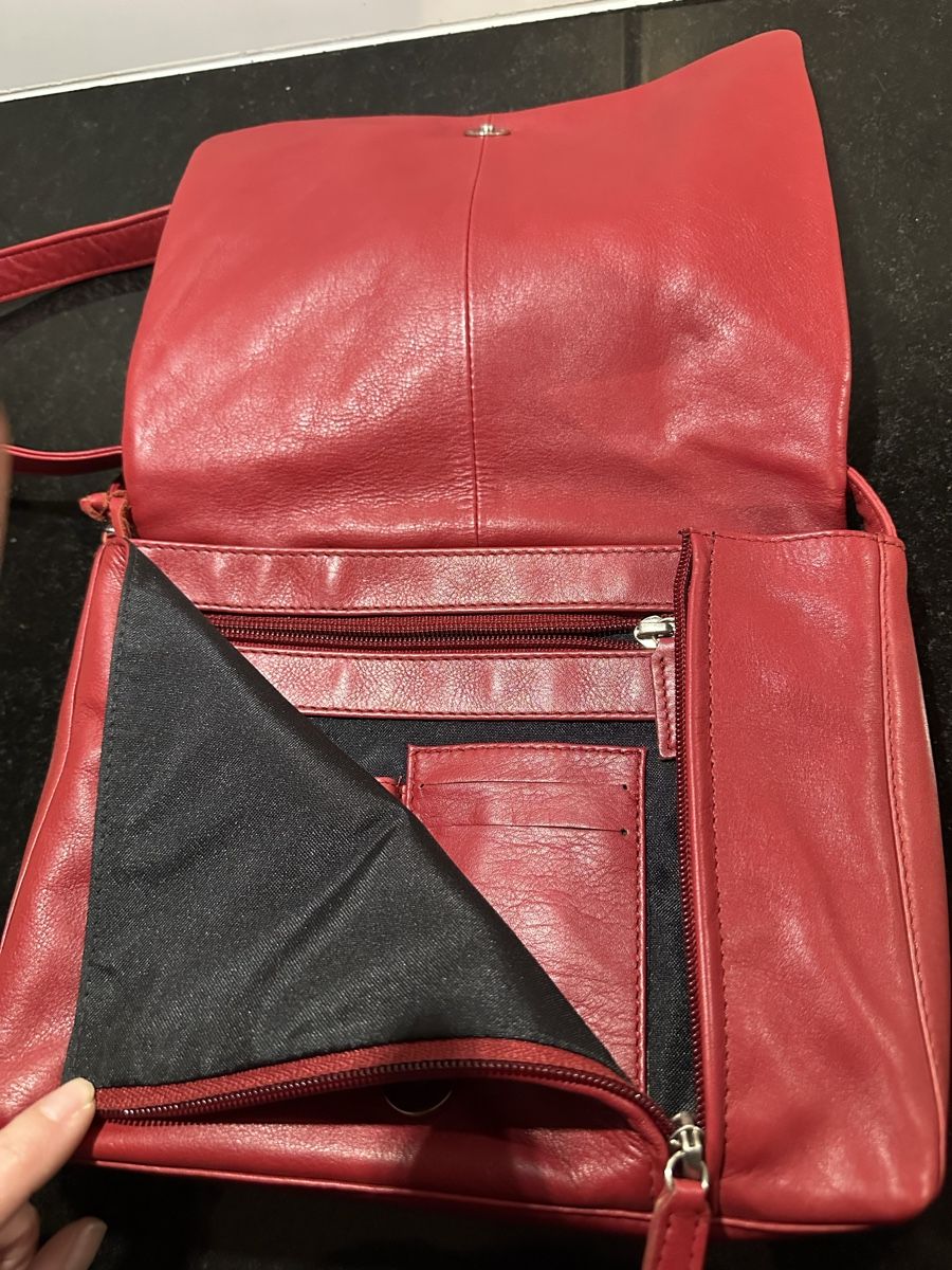 Borse da donna: Rote Ledertasche Bodenschatz Umhängetasche – Nuovo (secondo la descrizione) da Münsingen venduto da Innchen 3