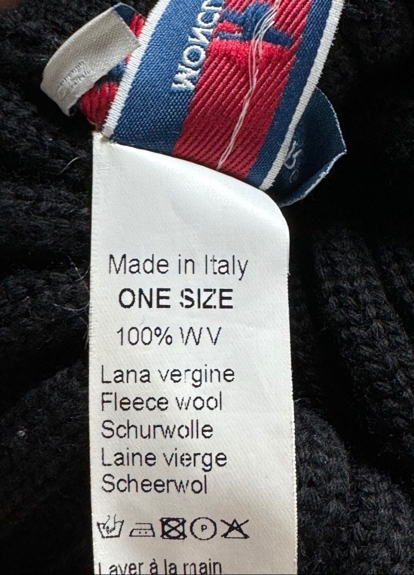 Moncler Copricapi, berretti & cappellini: Moncler  Wollmütze – Nuovo (secondo la descrizione) da Winkel venduto da .smiths. 1