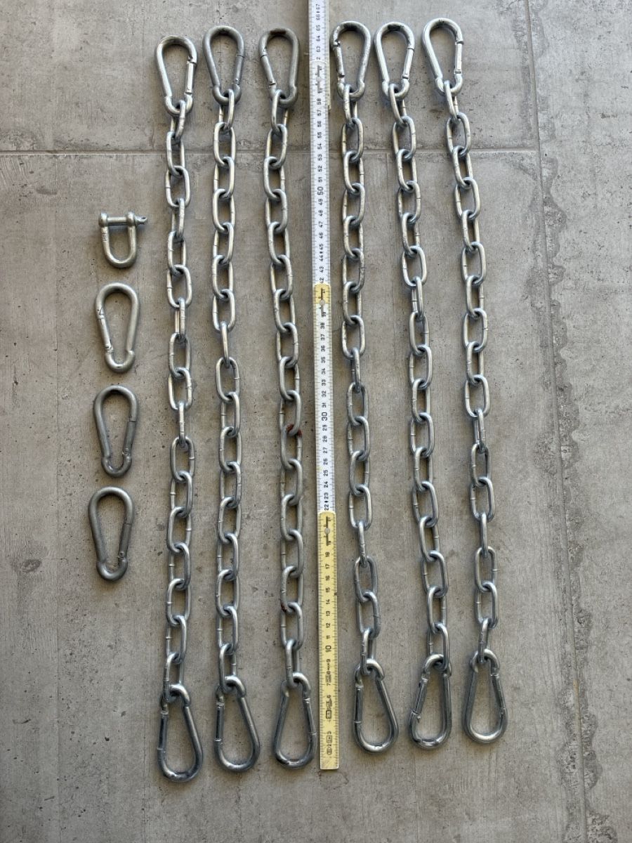 Tutti gli attrezzi: 6 Ketten mit Karabiner + 1x Schäkel – Usato da Breil/Brigels venduto da Bergziege7165