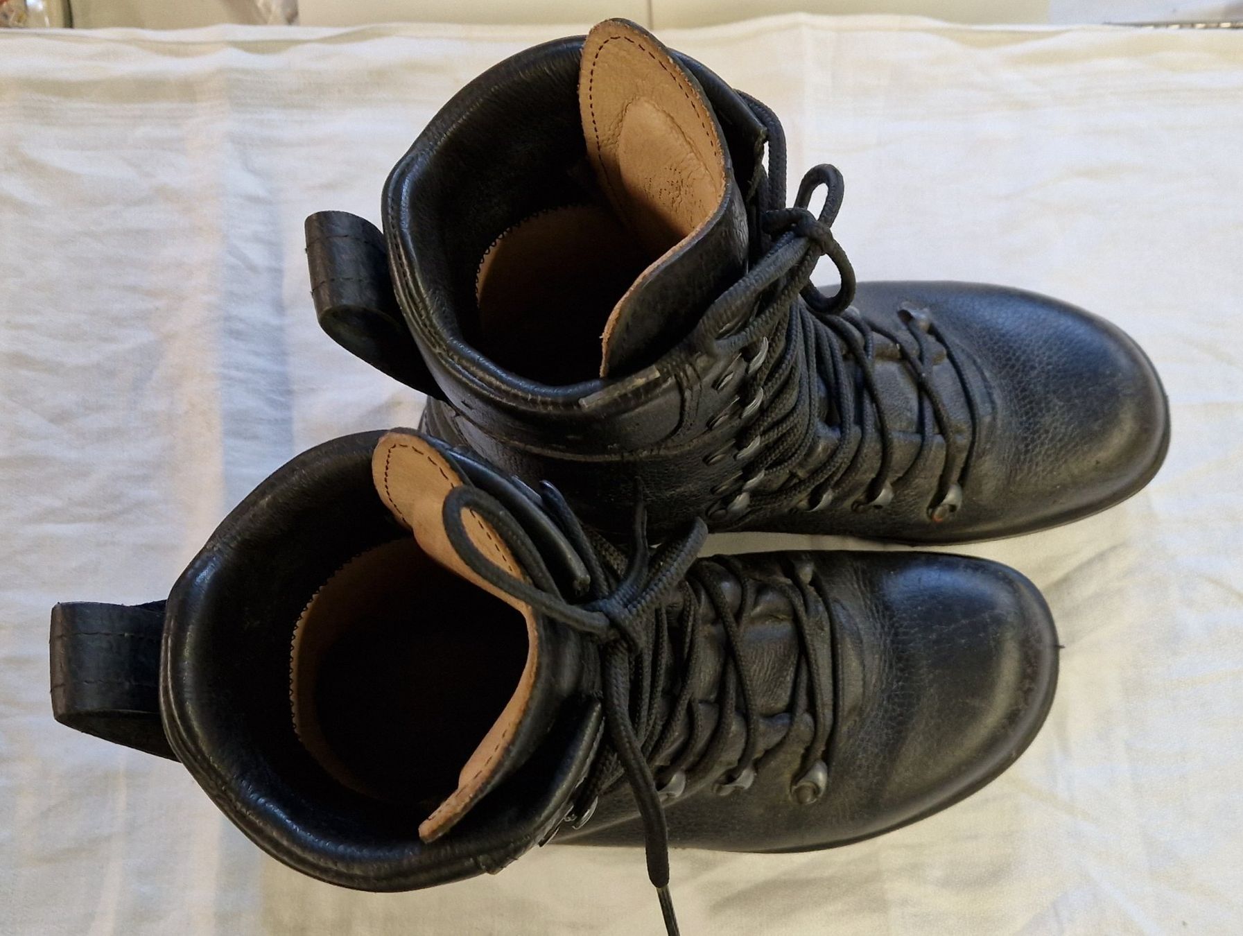 Schweizer Armee Herrenschuhe: MILITÄR WANDERSCHUH – Gebraucht aus Bilten von Mic2022 1