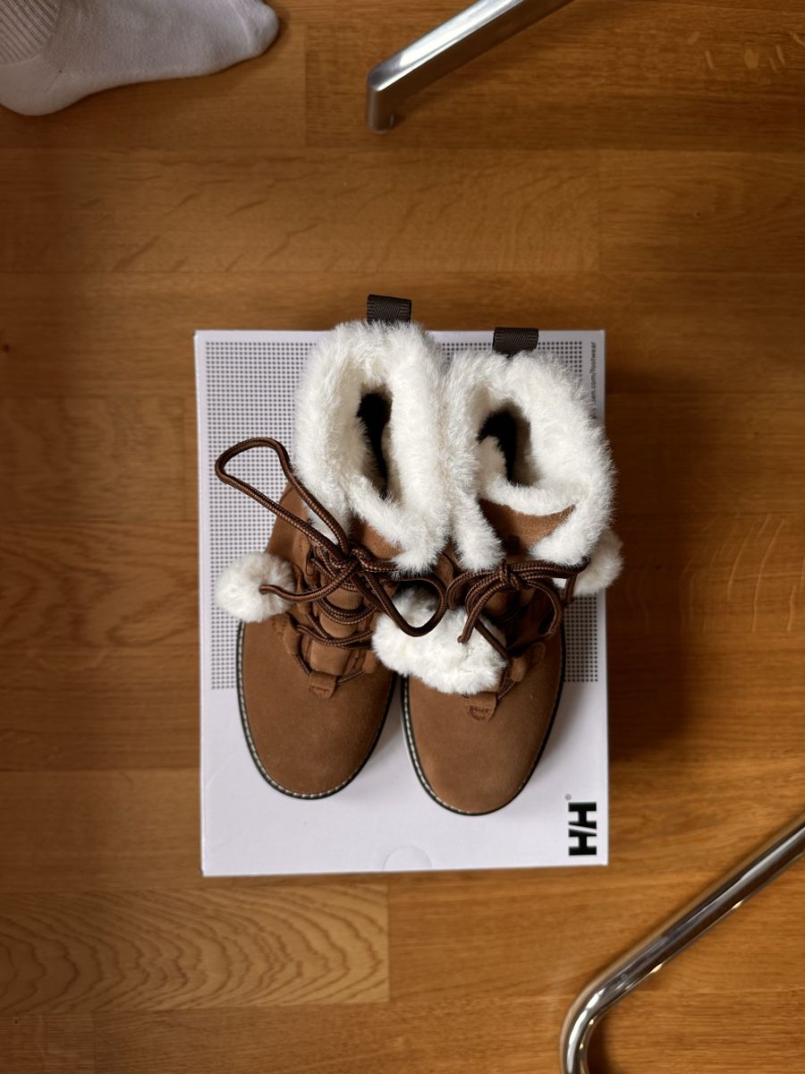 Helly Hansen Scarpe da donna: Helly Hansen Winter Schuhe, Grösse 38, neuwertig! – Nuovo e nell'imballaggio originale da Bern venduto da WiederWert 2