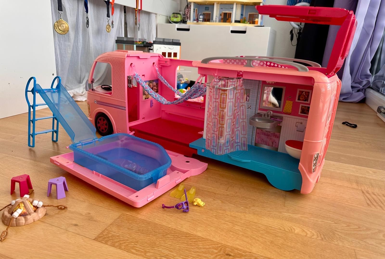 Giocattoli: Barbie Camper – Usato da Münsingen venduto da Eleven11 1