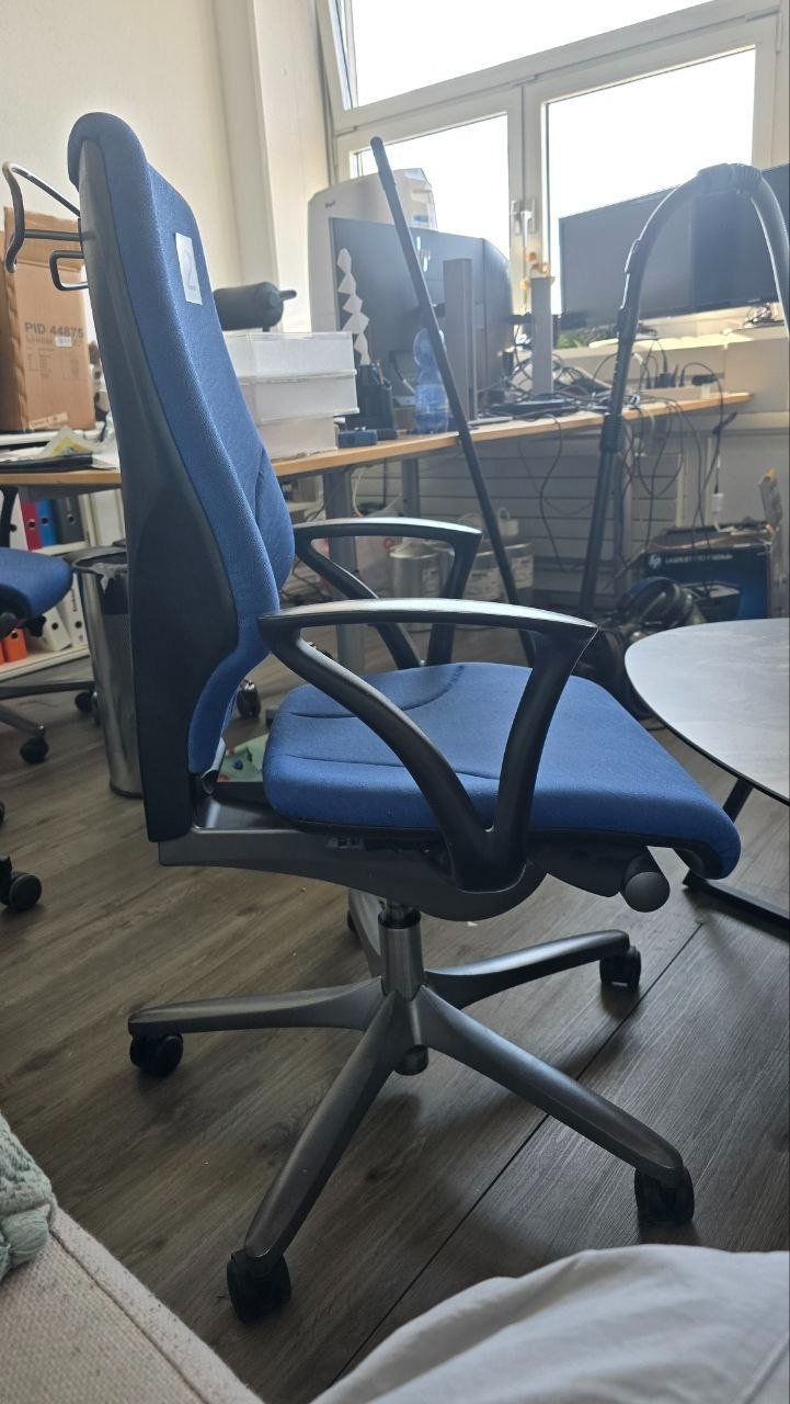 Giroflex Chaises: Giroflex 64 Bürostuhl - 2 – D'occasion à Winterthur par aredo