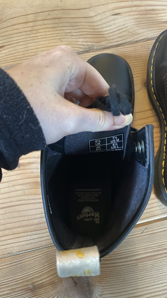 Dr. Martens Scarpe da donna: Dr. Martens vegan Grösse 40 – Nuovo (secondo la descrizione) da Uezwil venduto da wer_5qf7 3
