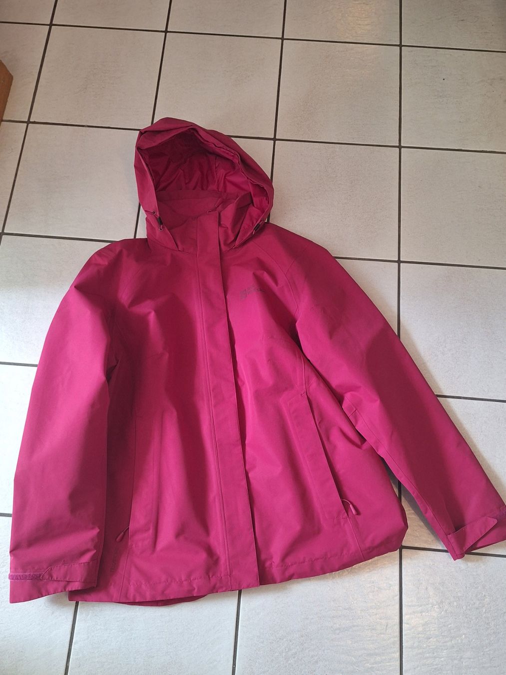Jack Wolfskin Giacche: Wanderjacke 3 in 1 (Jack Wolfskin) – Nuovo (secondo la descrizione) da Zimmerwald venduto da fasiwa 1