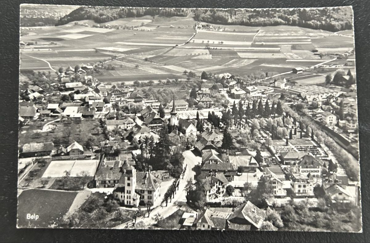 Cartes postales: Flugaufnahme Belp  – D'occasion à Horw par Tellbub
