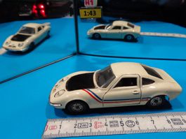 Opel GT  1:43 (ohne Box) Solido No.171 FR  > (H1)