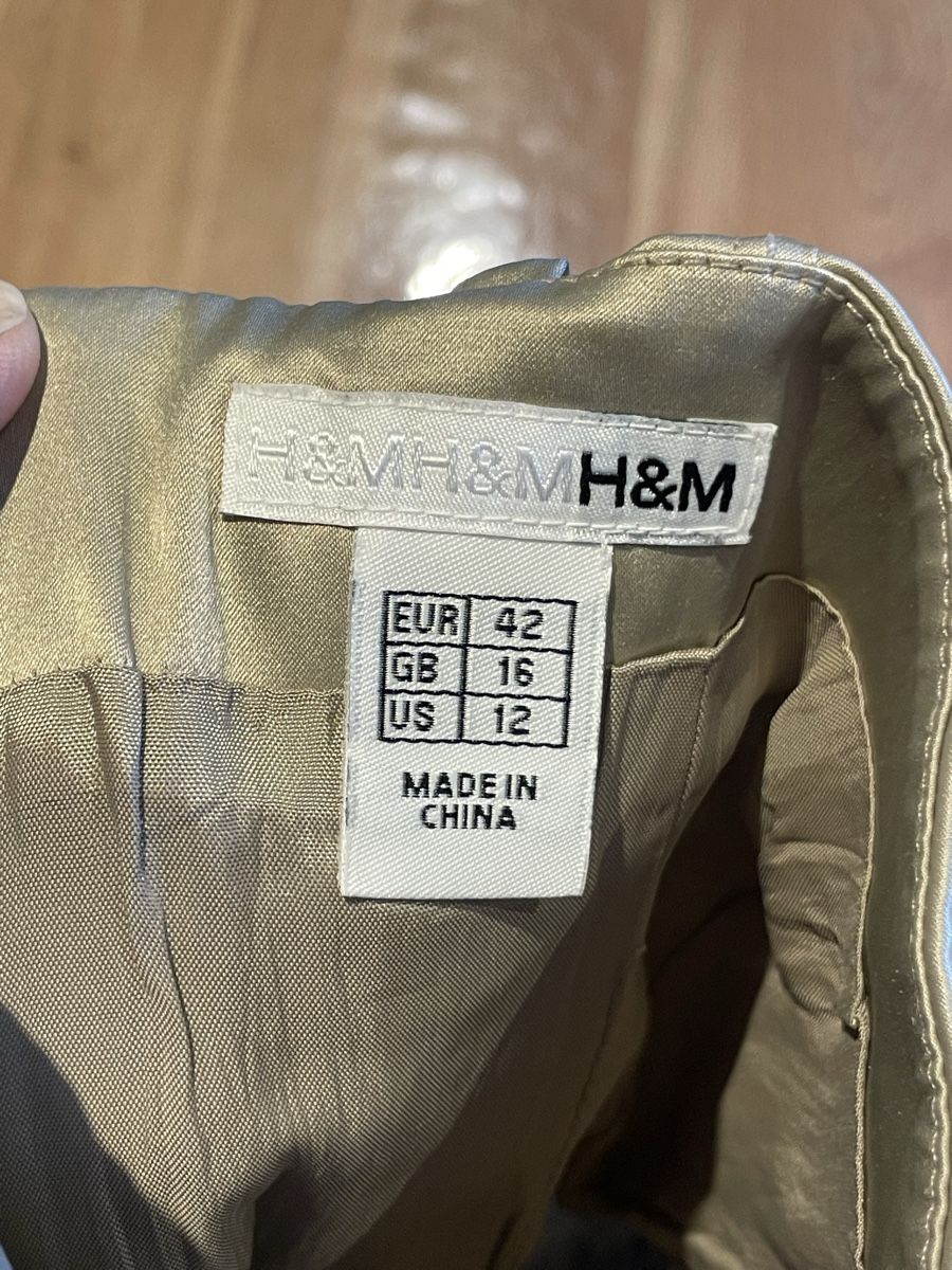 H&M Top: Bustier à baleines taille 42 – Usato da Martigny-Croix venduto da jen_t9fp 3