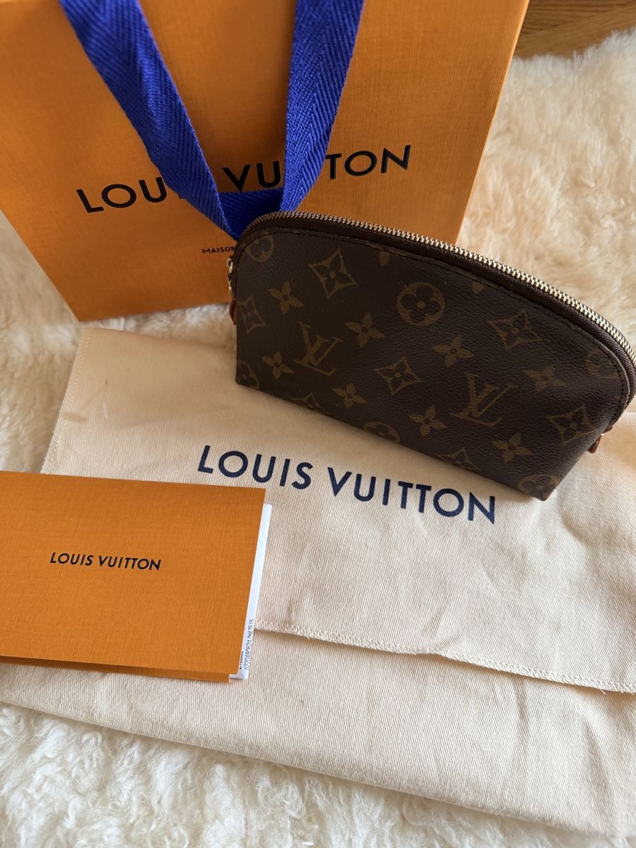 Louis Vuitton Taschen für Damen: Trousse Vuitton – Gebraucht aus Lausanne von Meganelausanne