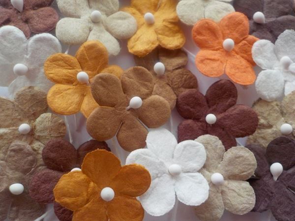 Tous les outils: Fleur en feutrine 17mm mixte BRUN 10pcs – Neuf avec emballage d'origine à St-Imier par goodber 1
