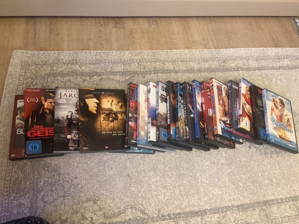 Tutti i DVDs: Dvd Set  – Usato da Basel venduto da Brunner.T 1