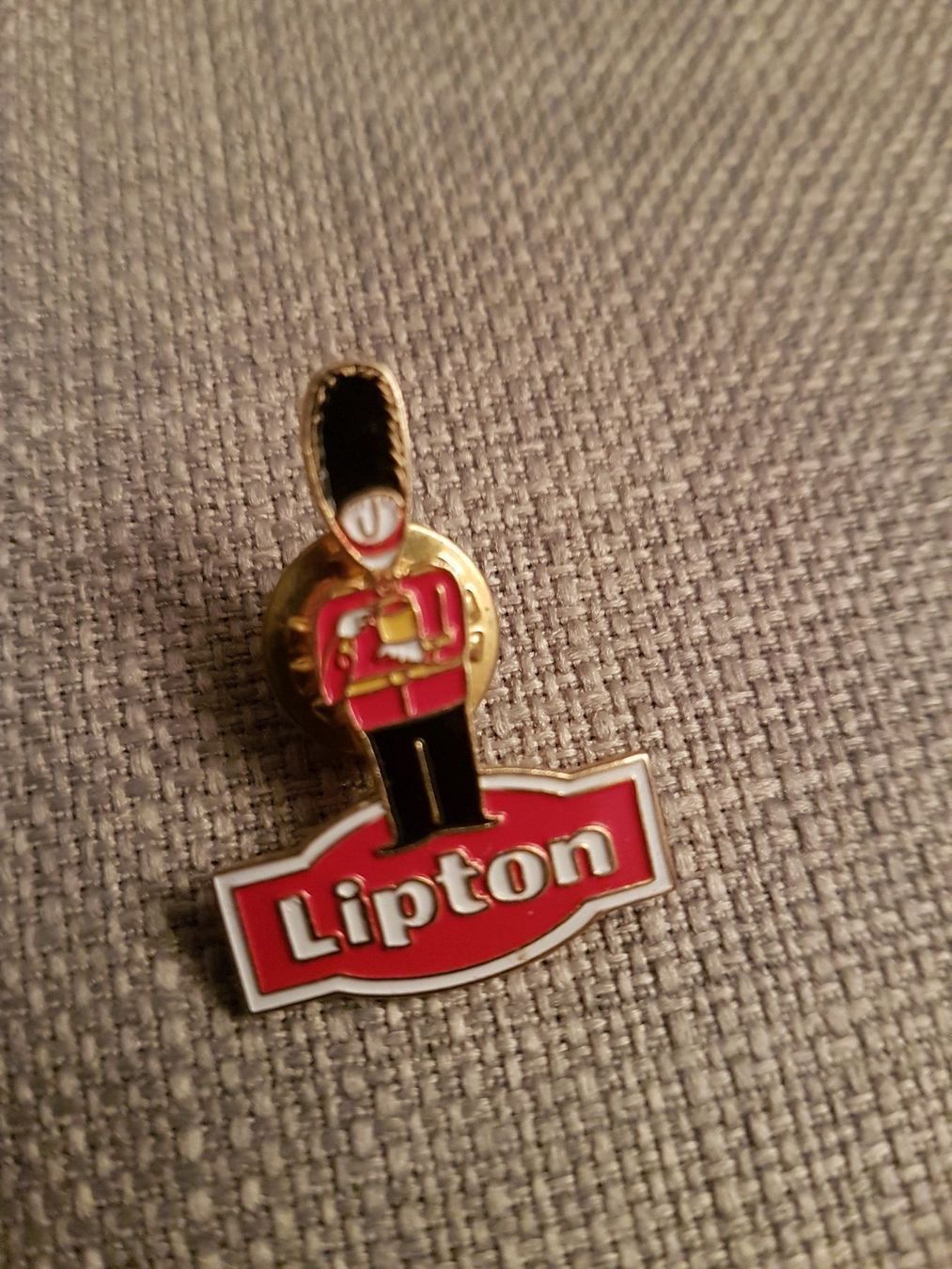 Plaketten & Abzeichen: Lipton Pin – Neu (gemäss Beschreibung) aus Oberengstringen von Sheera7