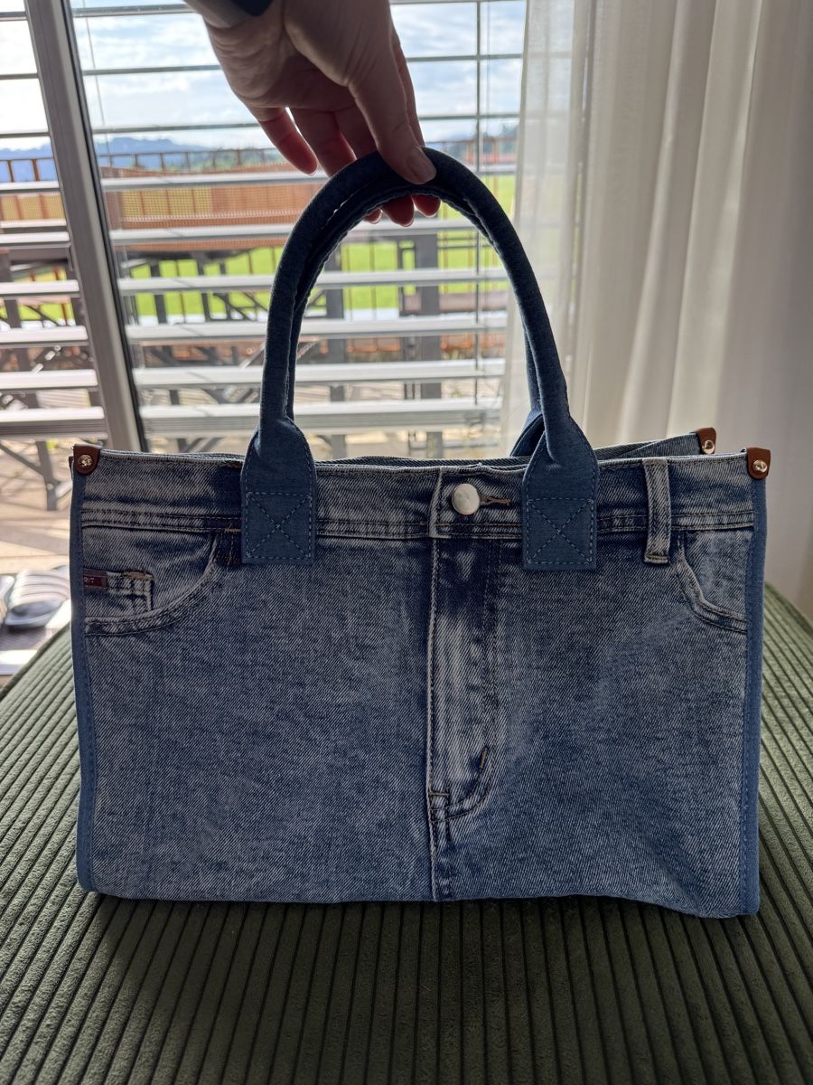 Taschen für Damen: jeanstasche – Neu (gemäss Beschreibung) aus Freidorf TG von driftingforthrifting