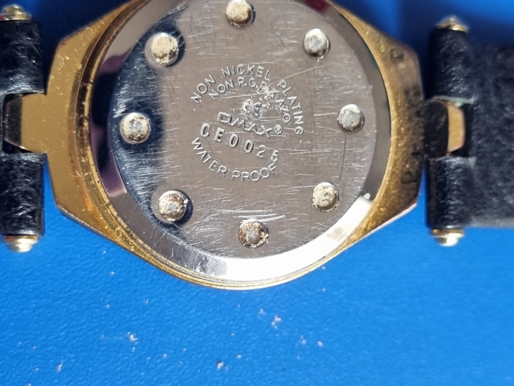 Orologi: Schöne Damen Uhe – Usato da Schaffhausen venduto da Leveron13 1