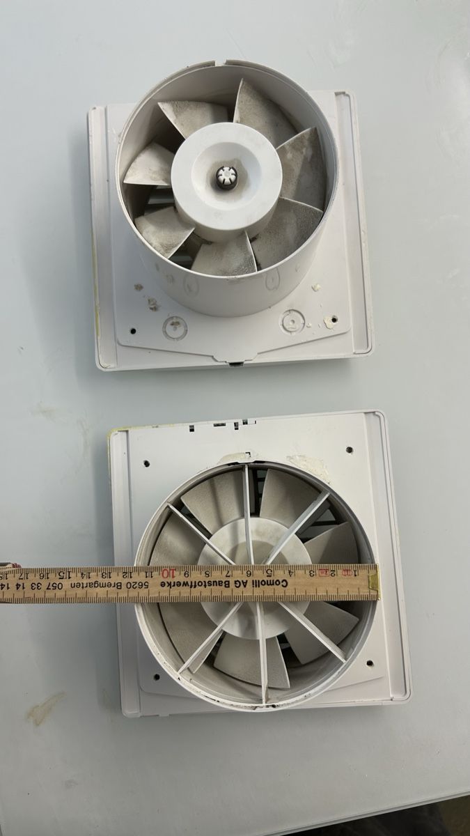 Ventilateurs: 2 Stück Abluftventilator – D'occasion à Rottenschwil par Yoshiworks 2