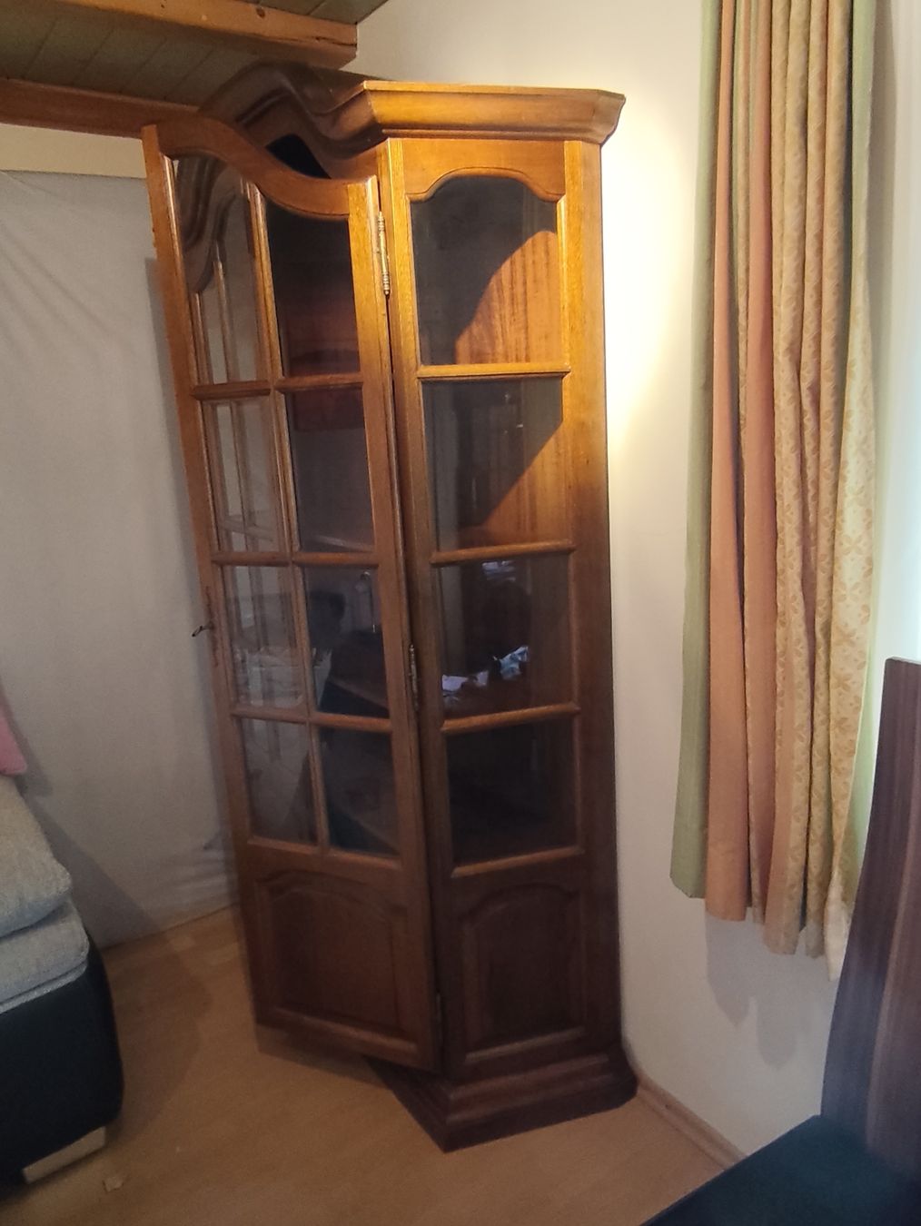 Vetrine: Vitrinenschrank – Usato da Hemishofen venduto da aecjs5 2