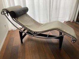 Le Corbusier LC4 Chaise Longue