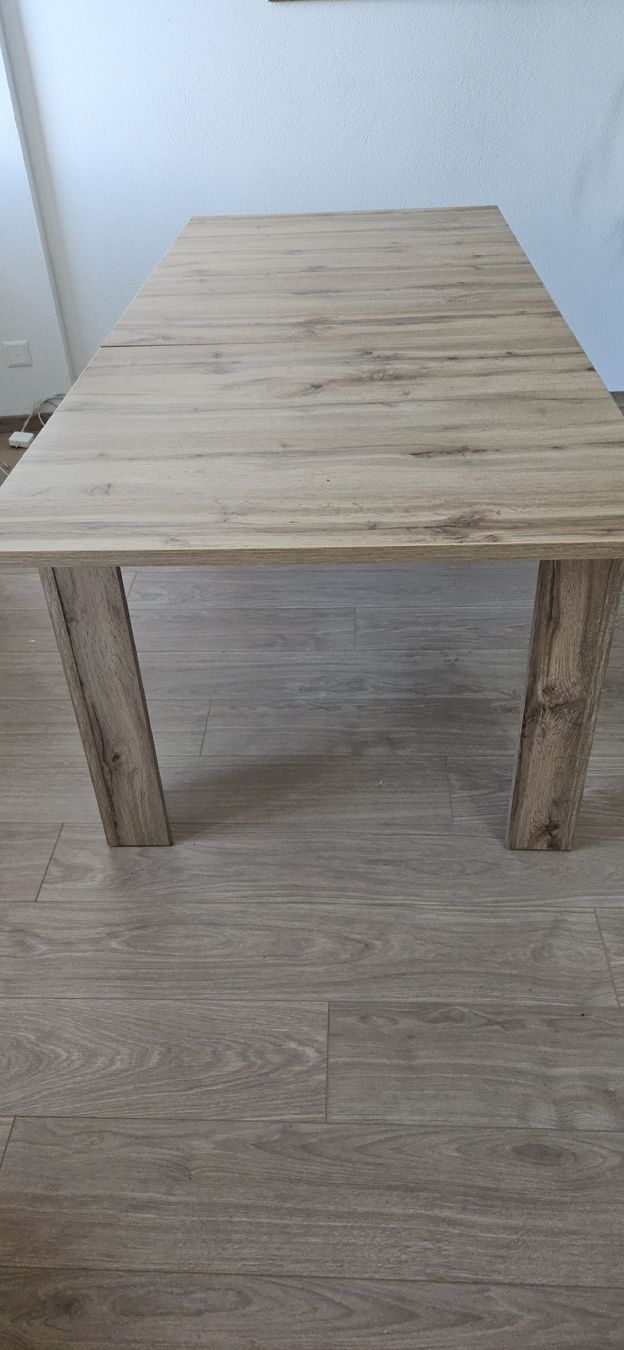 Tavoli: Excellent condition, oak finish. – Nuovo (secondo la descrizione) da St-Gingolph venduto da Denelhen 2