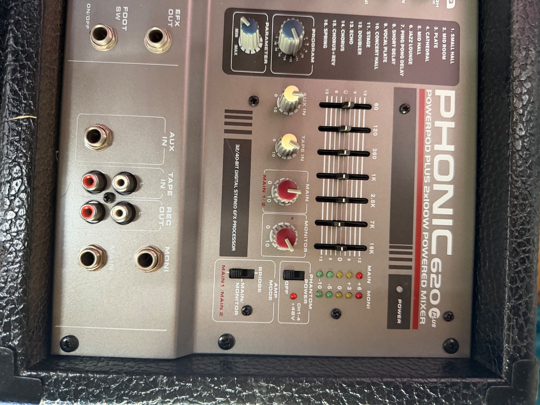 Verstärker: Mixer Amplificato Phonic 620 plus – Gebraucht aus Camorino von CamperCommunity 1