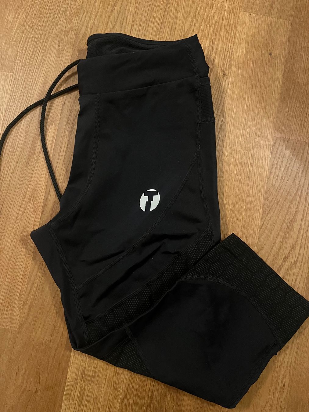 Pantaloni: trimtex 3/4 sporthose – Usato da Gurmels venduto da sar_znc6