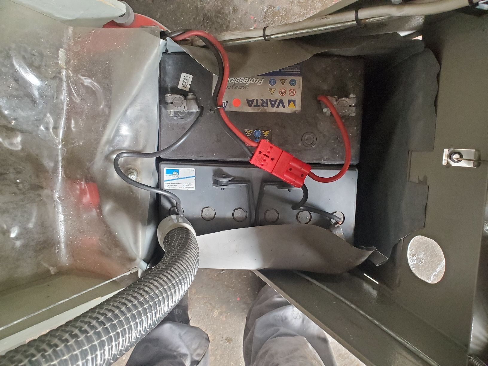 Tutte le macchine: Scheuersaugmaschine nass – Usato da Hagenbuch ZH venduto da Jerremi 4