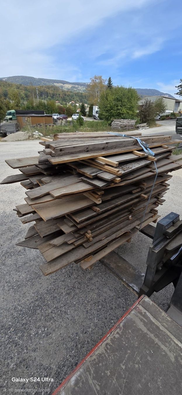 Articles en bois: Altholz – D'occasion à Attiswil par inf_zg89 2