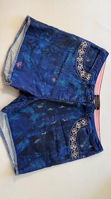 Maison Scotch Jeans: Maison Scotch kurze Hosen Gr.30 – Usato da Zürich venduto da Juni20010