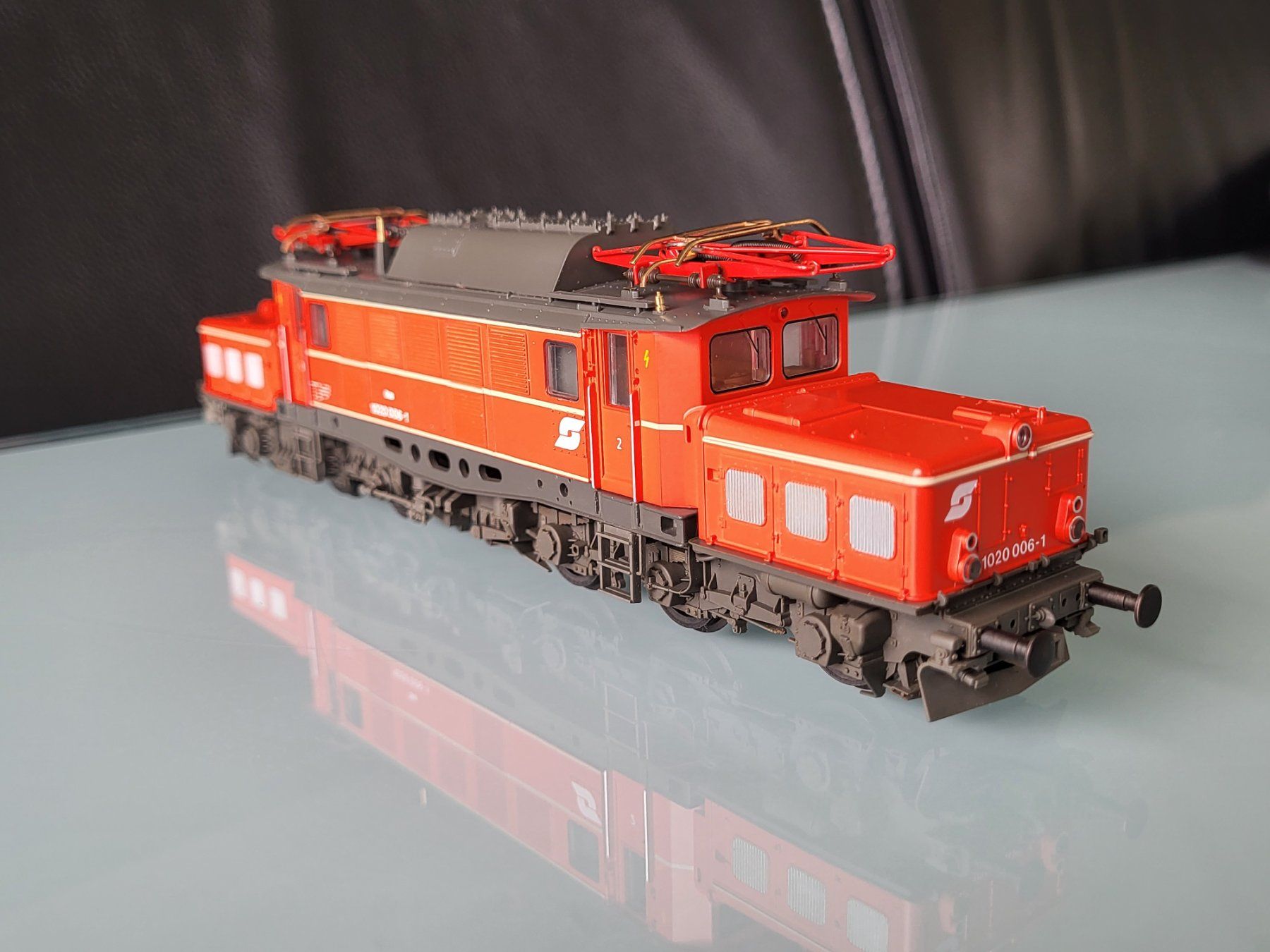 Roco Trains électriques: H0  ROCO  ÖBB  1020 006-1 – D'occasion à Oberburg par sensetal 3