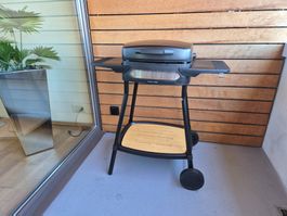 BETTY BOSSI ELEKTROGRILL MIT GESTELL FABRIKNEU