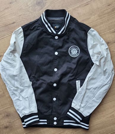 Stylische Übergangsjacke Gr. S