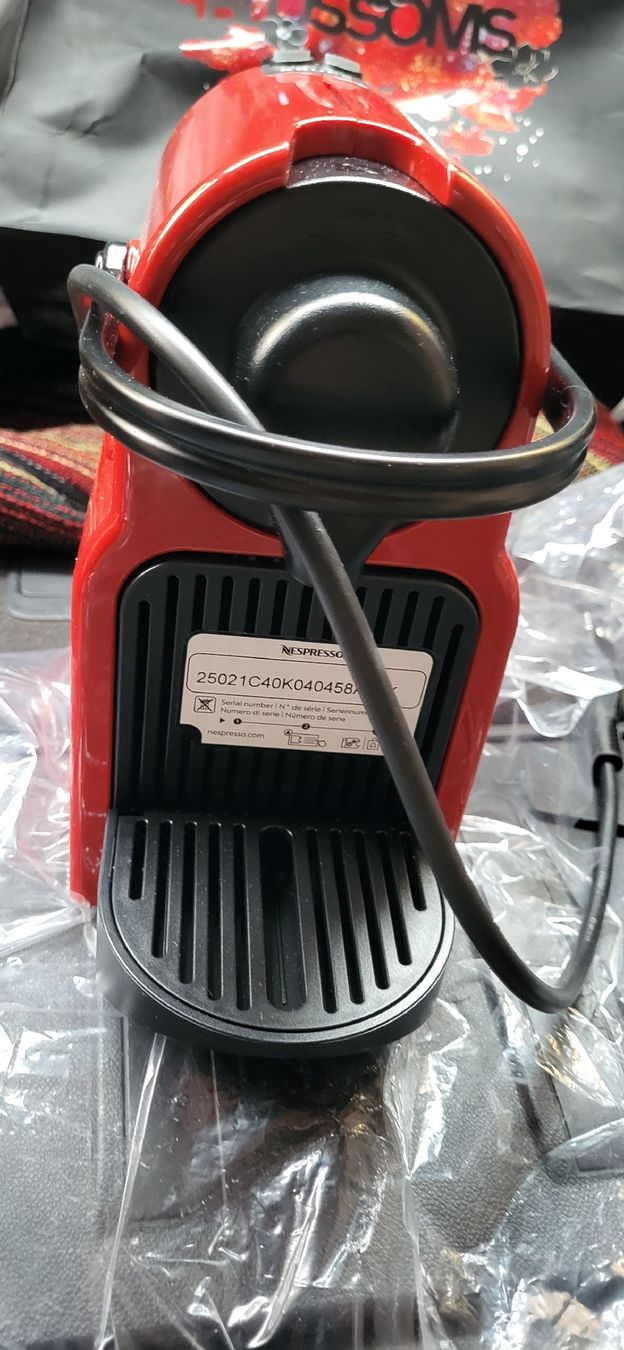 Krups Macchine per caffè & Macchine per espresso: Machine à café Nespresso Krups rouge – Nuovo (secondo la descrizione) da Düdingen venduto da boascompras 3