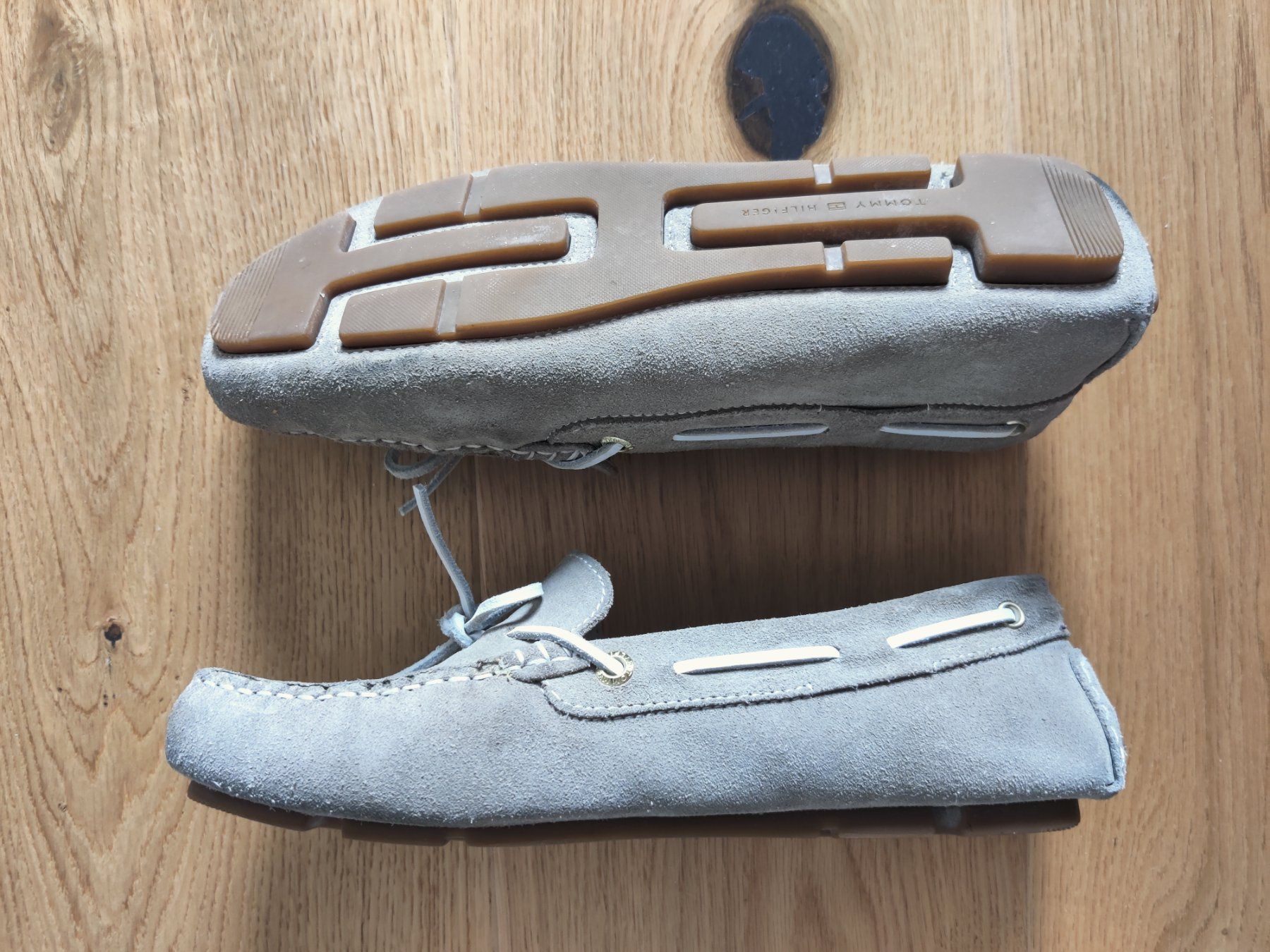 Tommy Hilfiger Damenschuhe: Tommy Hilfiger Mokassins – Gebraucht aus Basel von vel_w2tr 1
