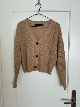 Beige Strickjacke
